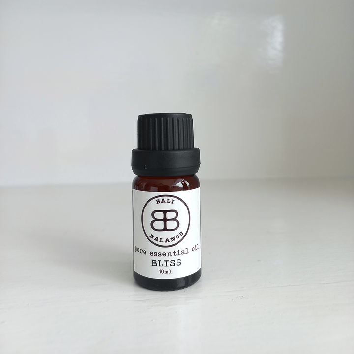 PURE ESSENTIAL OIL BLISS